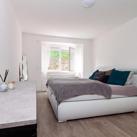 Ferienwohnung Zschopau Fuer Sie Vollausgestattet Mit Boxspringbett Netflix Uvm Luaran gambar